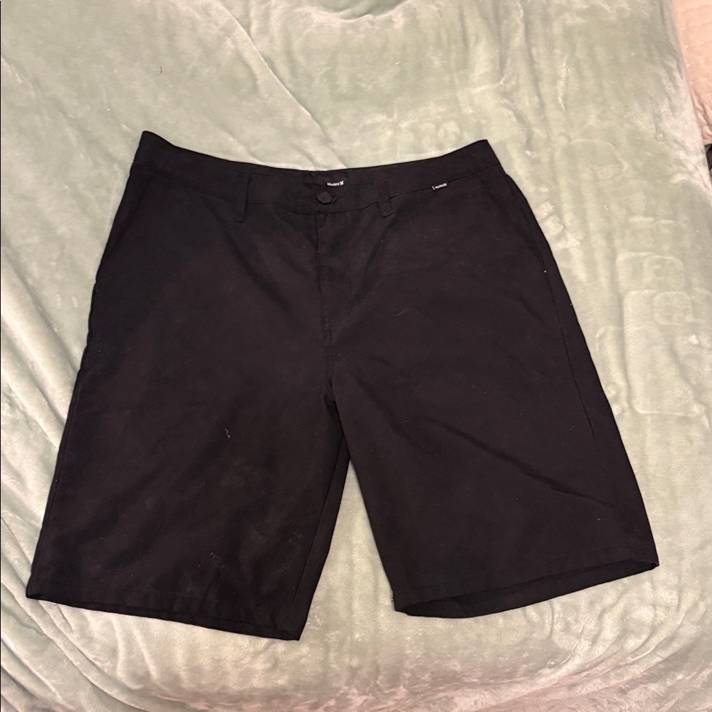 Men’s Hurley Black Short, Size 36